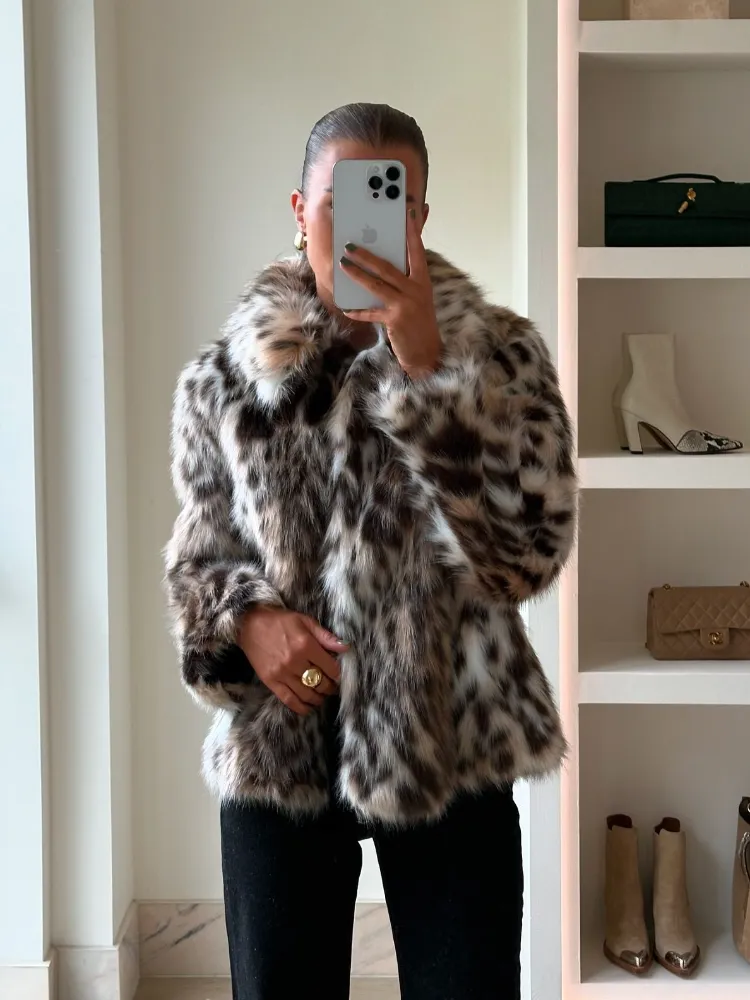 christmas outfit Sonicelife New Fashion Leopard Printed Warm Faux Fur Coat Chic Lapel Long Sleeve Women's Fluffy Furry Jacket Thick Lady Chic Outerwear 2024