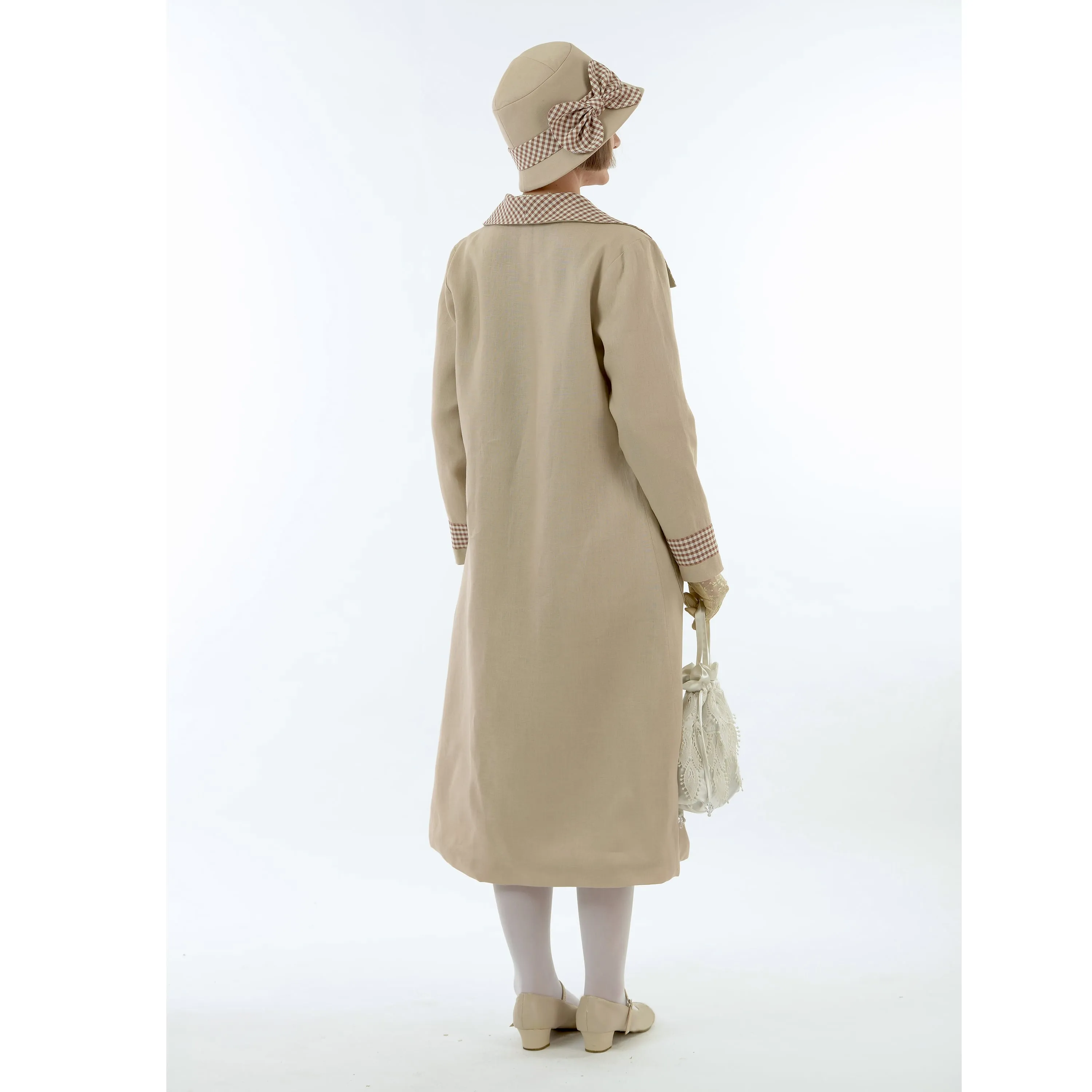 Light brown linen 1920s coat with plaid wing collar