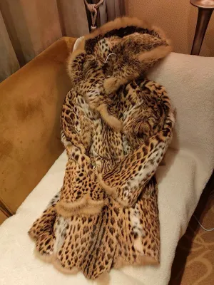 Luxury Leopard Fur Coat