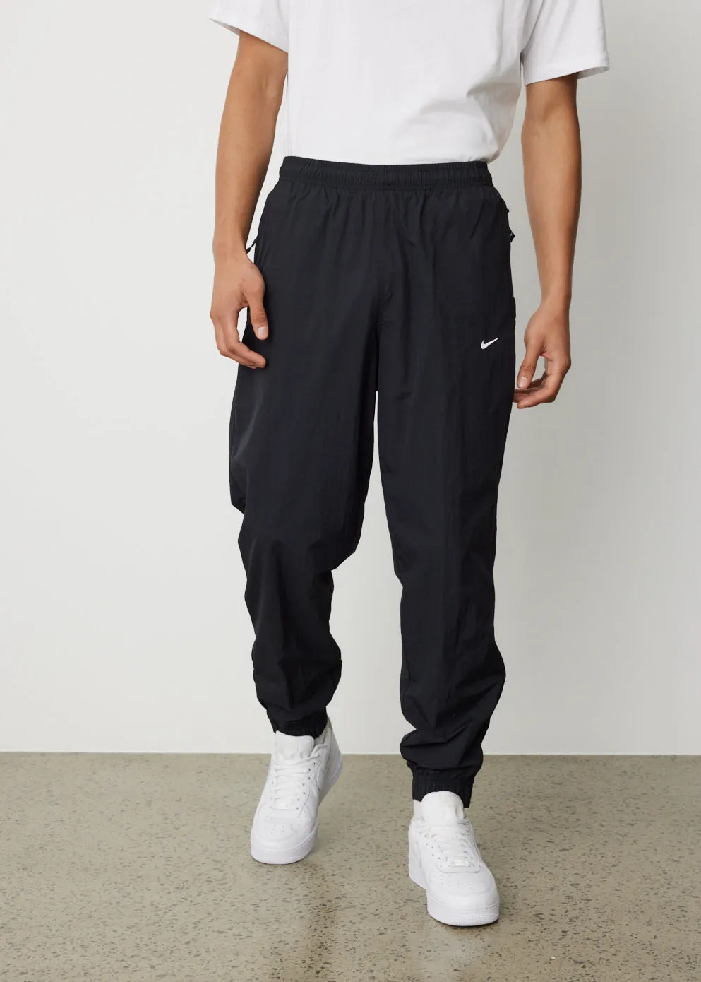 Solo Swoosh Woven Trackpants